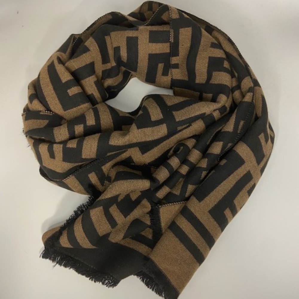 100% AUTHENTIC FENDI SCARF